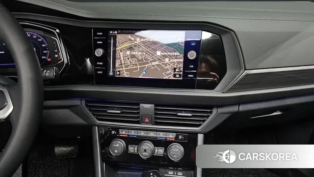 Volkswagen 7th Generation of Jetta 2024 Белый из Кореи, фото 5