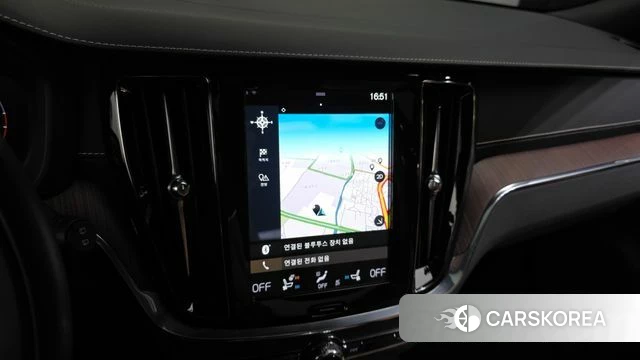 Volvo V60 Cross-Country 2nd Generation 2020 Белый из Кореи, фото 5