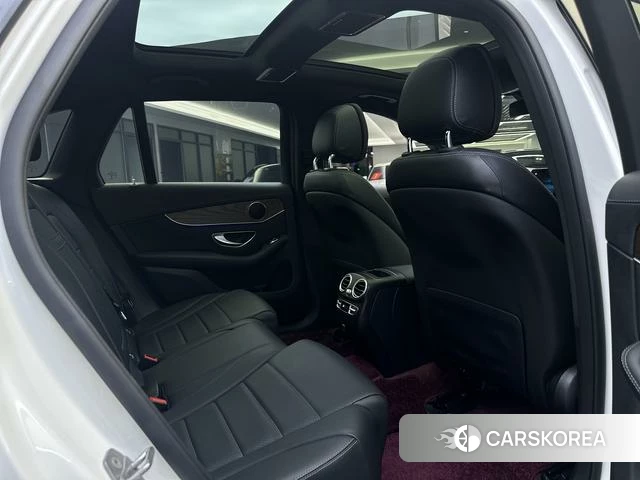 Mercedes-Benz GLC 2022 Белый из Китая, фото 5