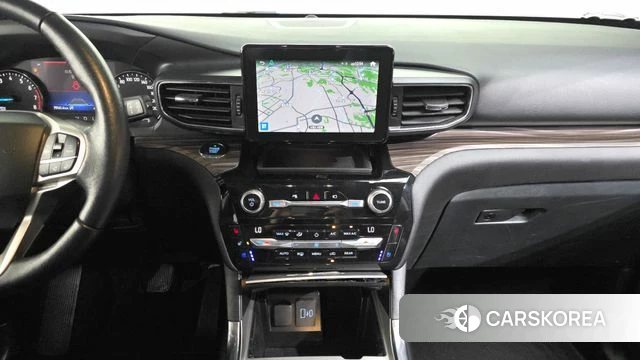 Ford Explorer 6th Generation 2021 Белый из Кореи, фото 5