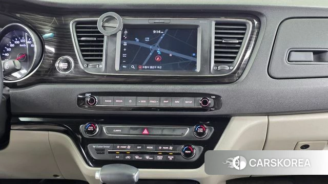 Kia The New Carnival 2019 Белый из Кореи, фото 5