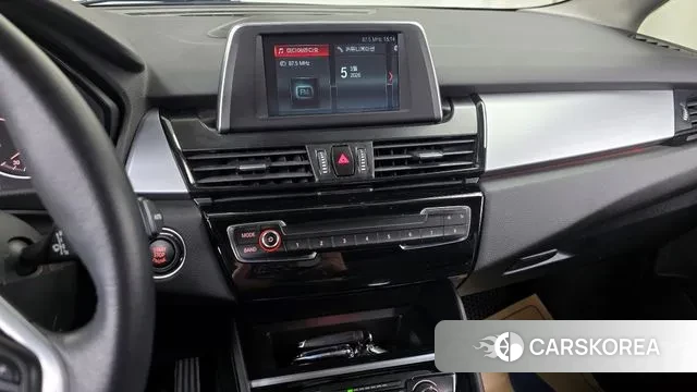 BMW 2 Series Active Tourer (F45) 2018 Черный из Кореи, фото 5