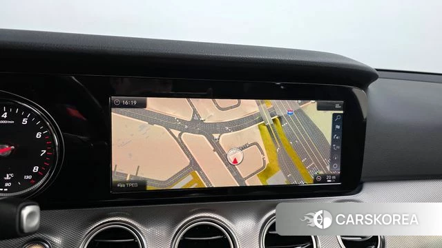 Mercedes-Benz E-Class W213 2018 Черный из Кореи, фото 5