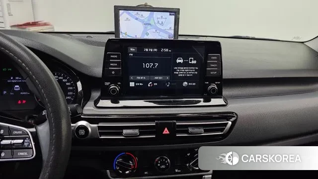 Kia Seltos 2020 Белый из Кореи, фото 5