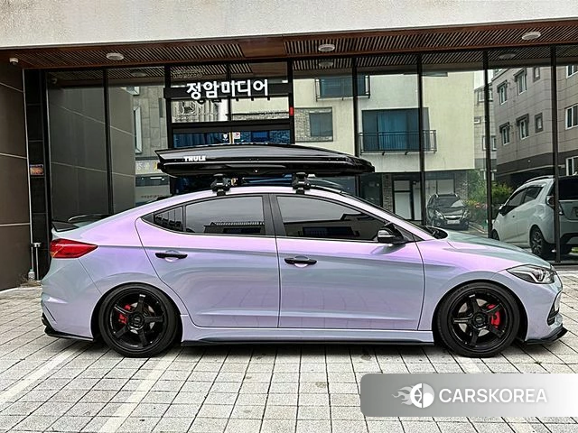 Hyundai Avante AD 2018 Светло-серебряный цвет из Кореи, фото 5