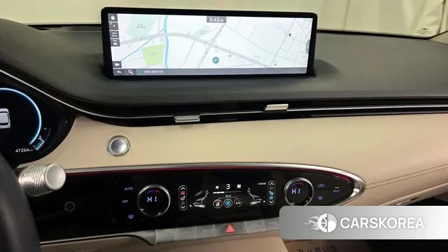 Genesis GV70 2023 Белый из Кореи, фото 5