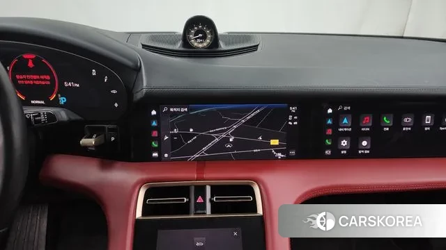 Porsche Taycan 2022 Белый из Кореи, фото 5