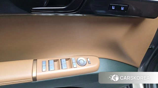 Hyundai Grandeur Hybrid (GN7) 2023 Песочный из Кореи, фото 5