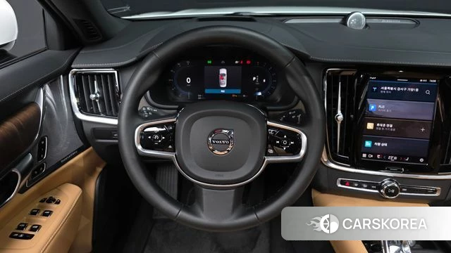 Volvo S90 2023 Белый из Кореи, фото 5