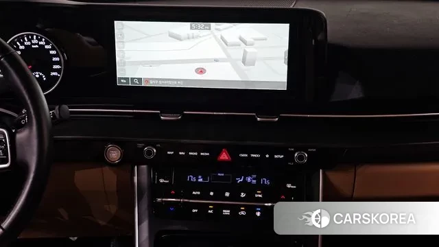 Kia Carnival 4th generation 2023 Белый из Кореи, фото 5