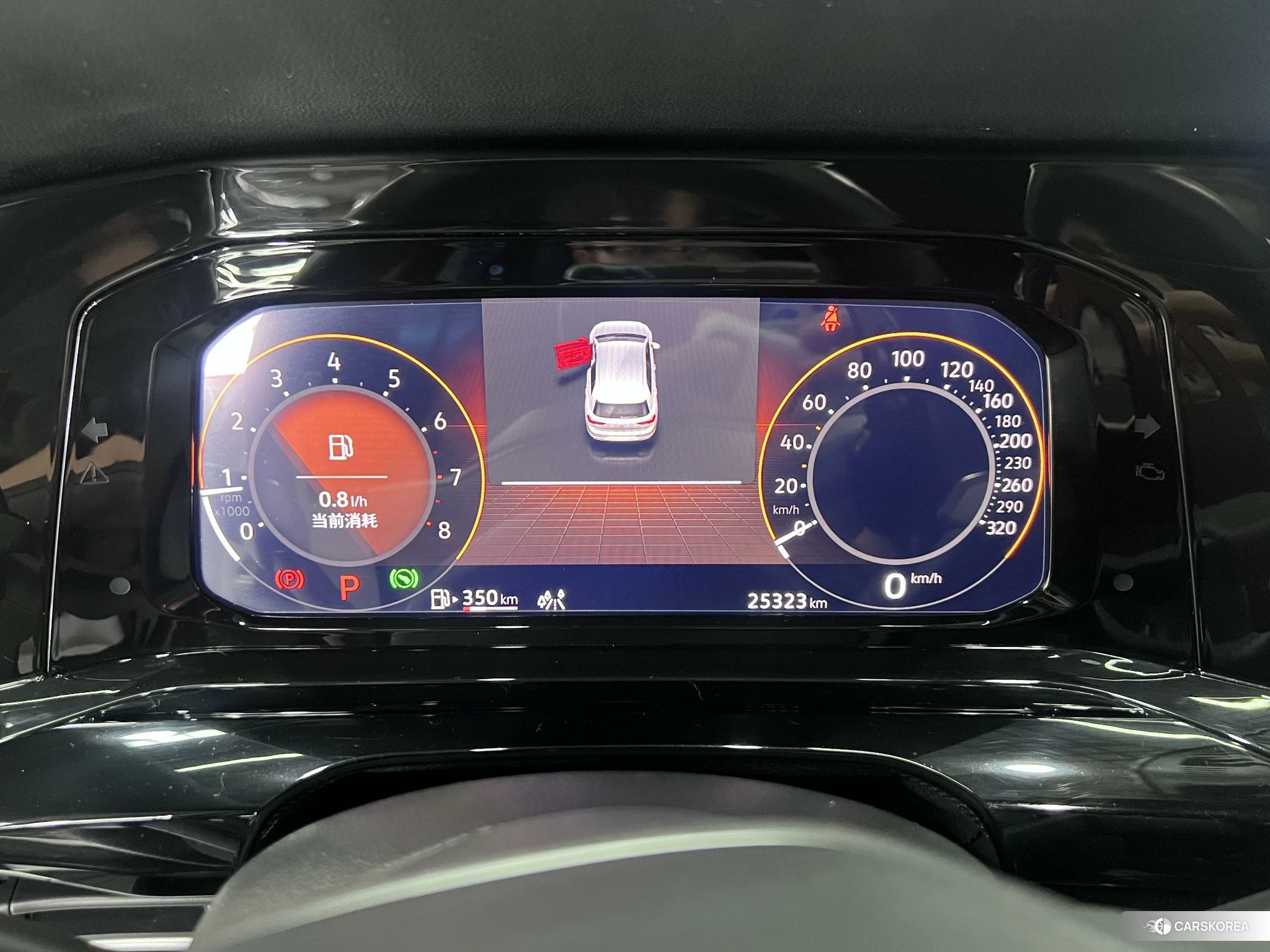 Volkswagen Golf 2023 Белый из Китая, фото 5