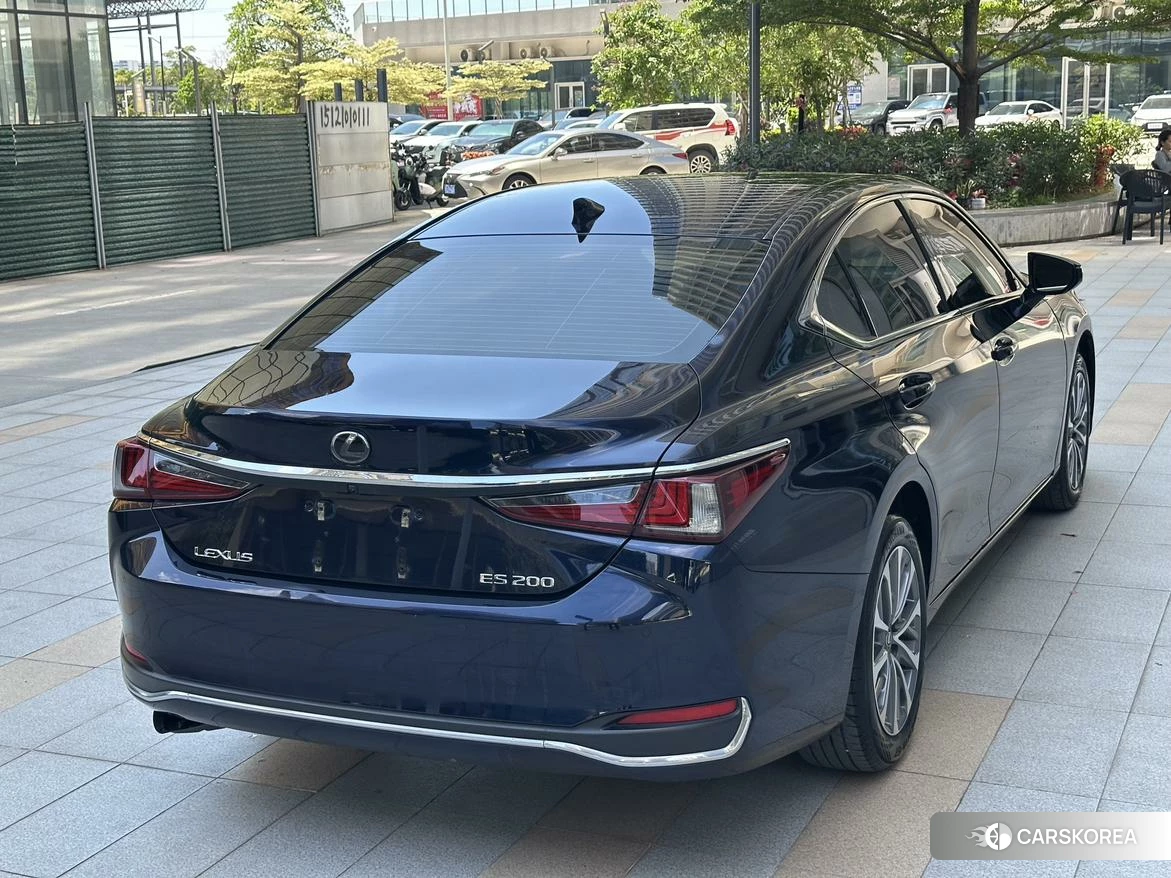 Lexus ES 2022 Синий из Китая, фото 5
