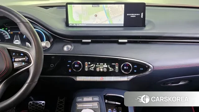 Genesis GV70 2022 Красный из Кореи, фото 5