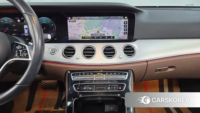 Mercedes-Benz E-Class W213 2020 Белый из Кореи, фото 5