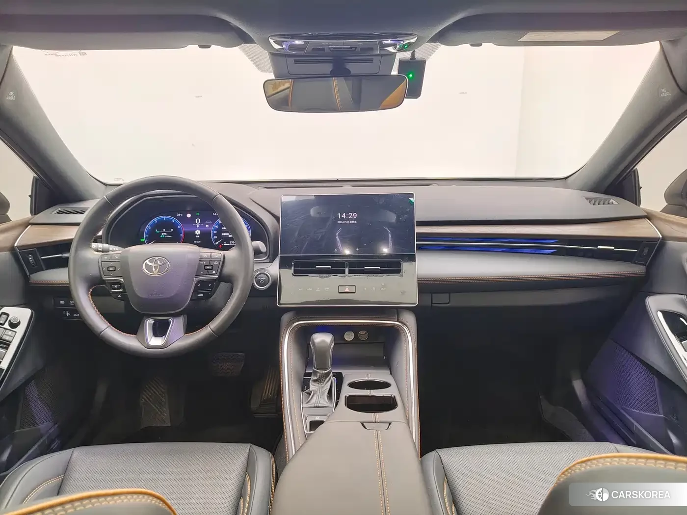 Toyota Avalon 2025 Silver/gray из Китая, фото 5