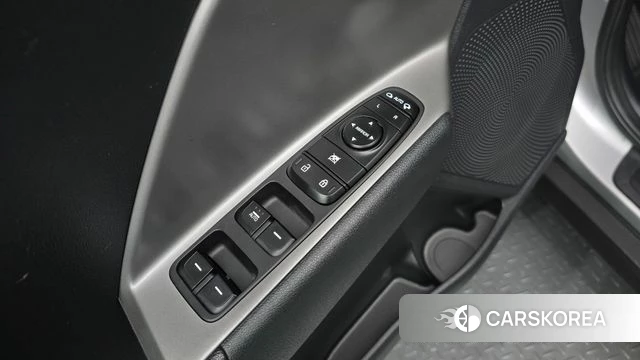 Kia Niro Plus 2022 Серебряный из Кореи, фото 5