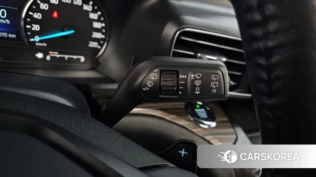 Ford Explorer 6th Generation 2020 Белый из Кореи, фото 5