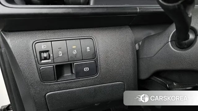 Hyundai Staria 2025 Белый из Кореи, фото 5