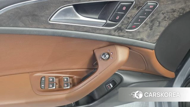 Audi New A6 2018 Серебристо-серый из Кореи, фото 5