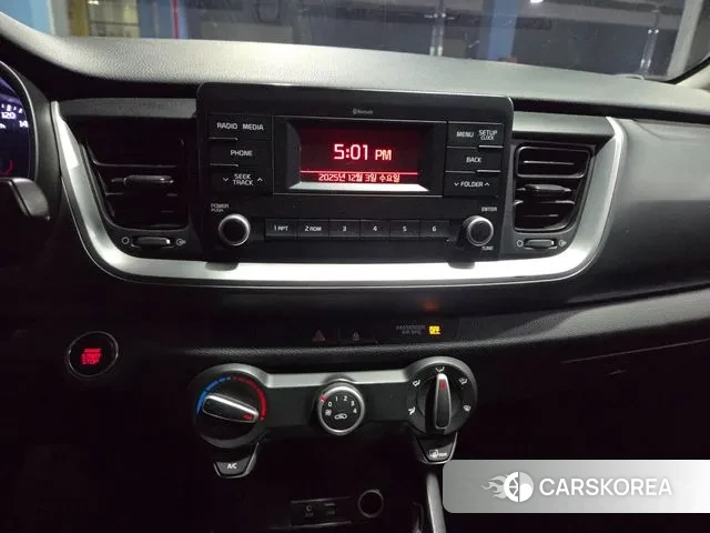 Kia Stonic 2019 Красный из Кореи, фото 5