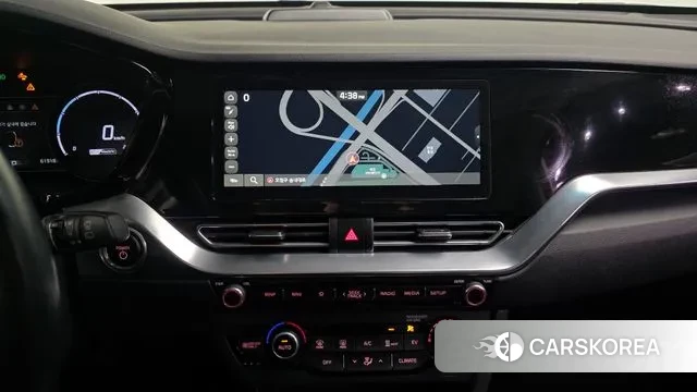 Kia Niro EV 2021 Серебристо-серый из Кореи, фото 5