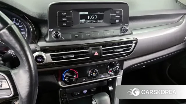 Kia Seltos 2020 Серый из Кореи, фото 5