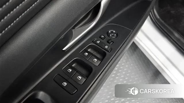 Hyundai Avante Hybrid (CN7) 2023 Белый из Кореи, фото 5