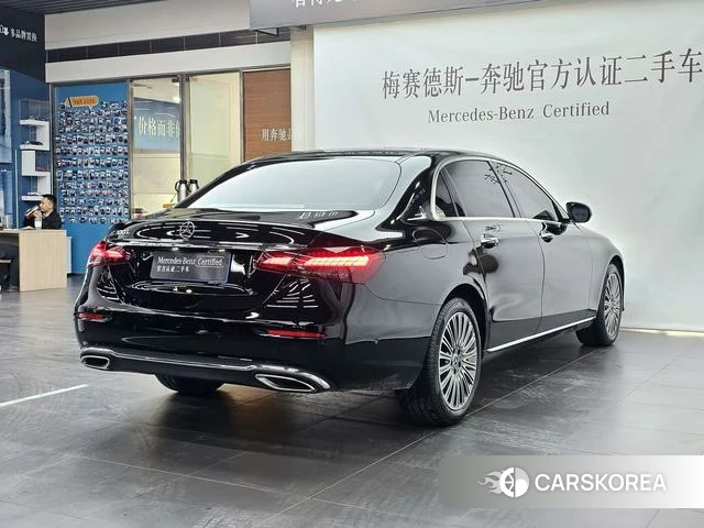Mercedes-Benz E-class 2023 Черный из Китая, фото 5