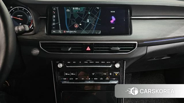 Kia K7 Premier 2021 Черный из Кореи, фото 5