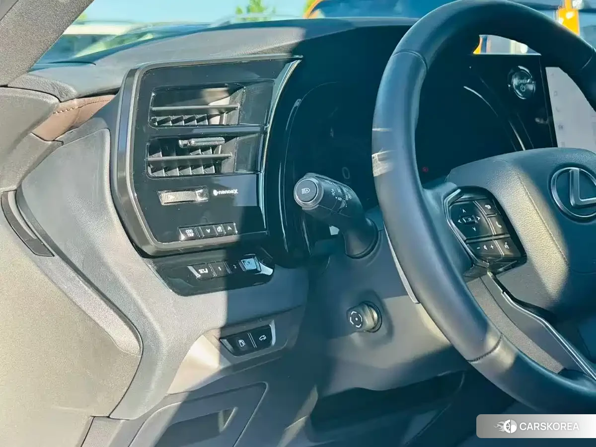 Lexus RX 2023 Белый из Китая, фото 5