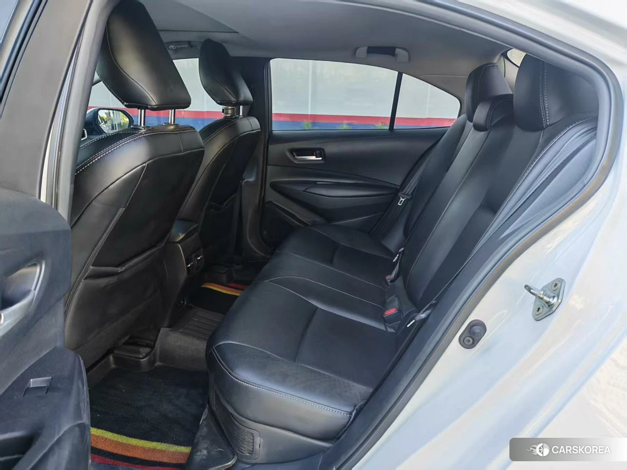 Toyota Corolla 2023 Белый из Китая, фото 5