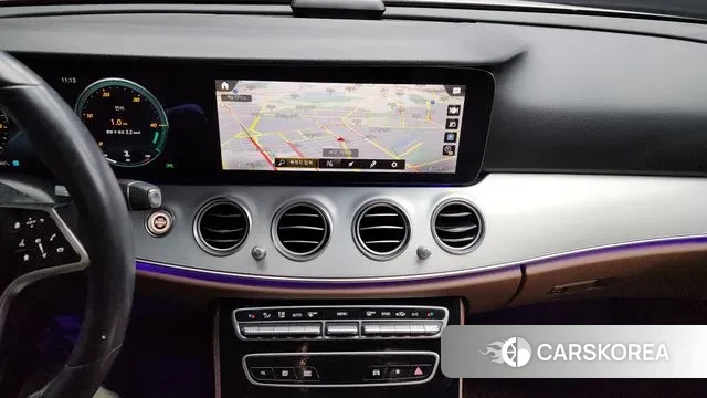 Mercedes-Benz E-Class W213 2021 Белый из Кореи, фото 5