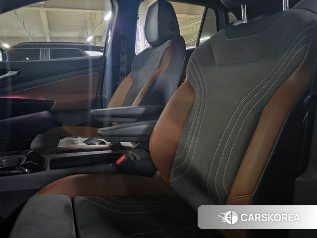 Volkswagen ID.4 2023 Серый из Кореи, фото 5