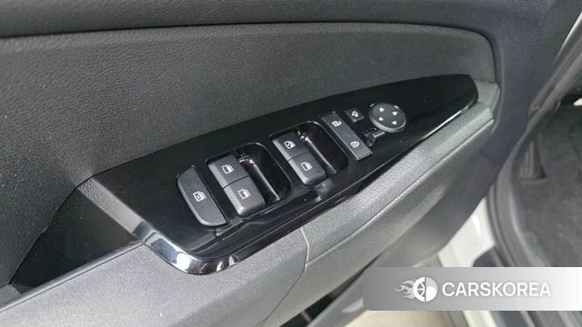 Kia Sportage 5th Generation 2022 Белый из Кореи, фото 5