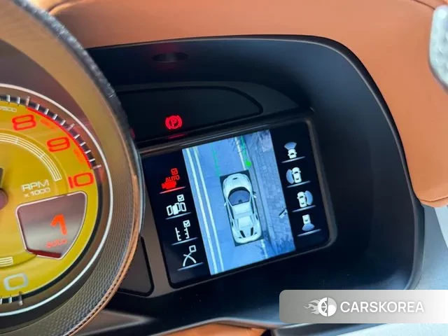 Ferrari F8 Spider 2021 Белый из Кореи, фото 5