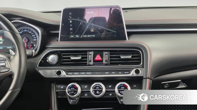 Genesis G70 2018 Черный из Кореи, фото 5