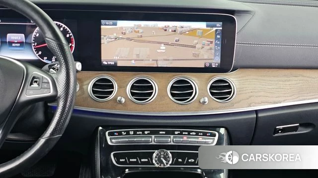 Mercedes-Benz E-Class W213 2018 Синий из Кореи, фото 5