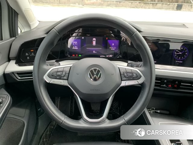 Volkswagen Golf 2021 Белый из Китая, фото 5