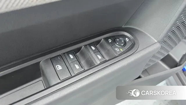 Mini Cooper S 4th Generation 2025 Синий из Кореи, фото 5