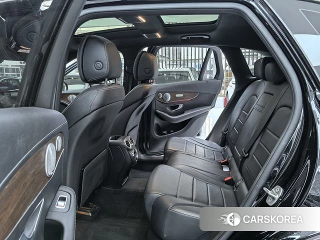 Mercedes-Benz GLC 2021 Черный из Китая, фото 5