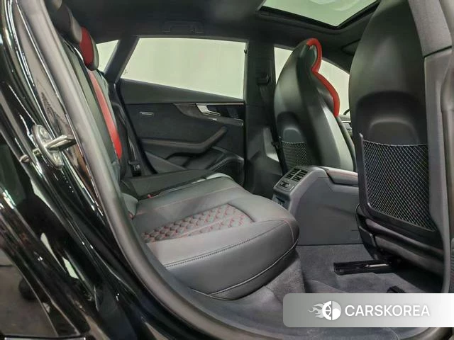 Audi RS 5 2025 Черный из Китая, фото 5