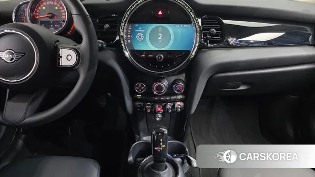 Mini Cooper 2022 Черный из Кореи, фото 5