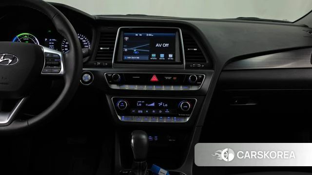 Hyundai Sonata New Rise Hybrid 2018 Белый из Кореи, фото 5