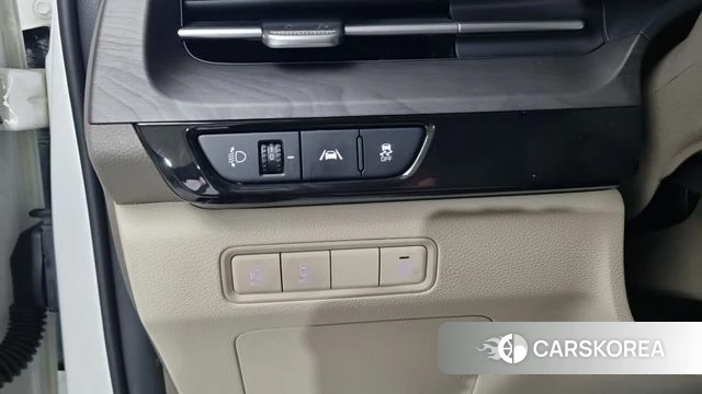 Kia Carnival 4th generation 2023 Белый из Кореи, фото 5
