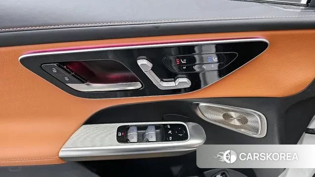 Mercedes-Benz GLC-Class X254 2024 Белый из Кореи, фото 5