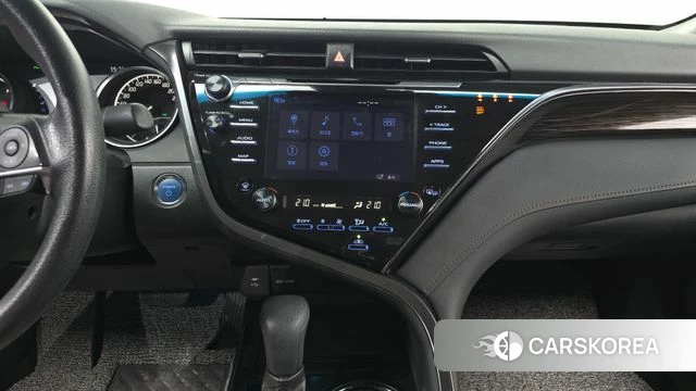 Toyota Camry (XV70) 2019 Белый из Кореи, фото 5