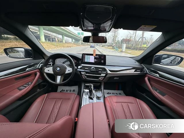 BMW 5 series 2024 Черный из Китая, фото 5