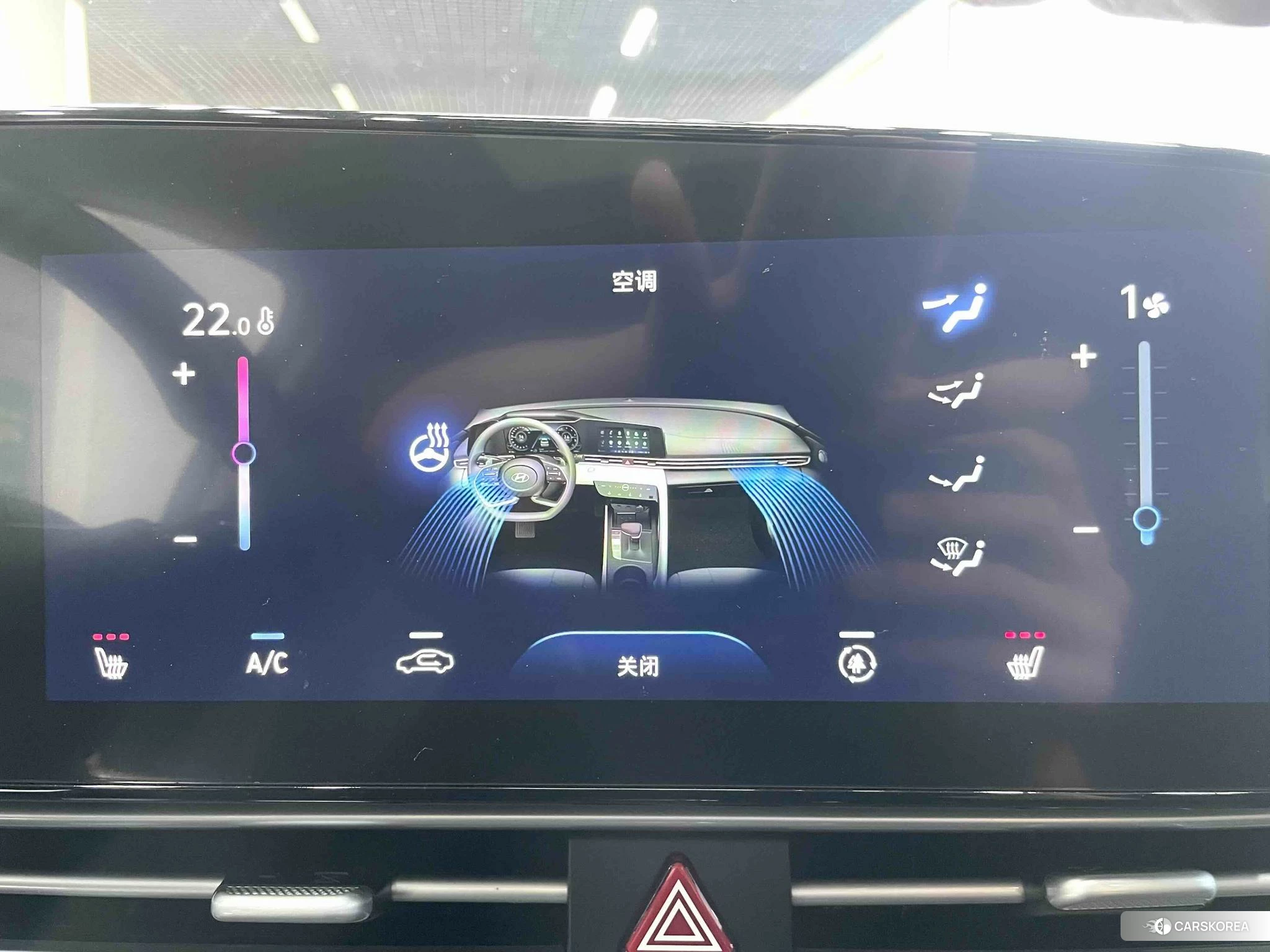 Hyundai Elantra 2022 Белый из Китая, фото 5