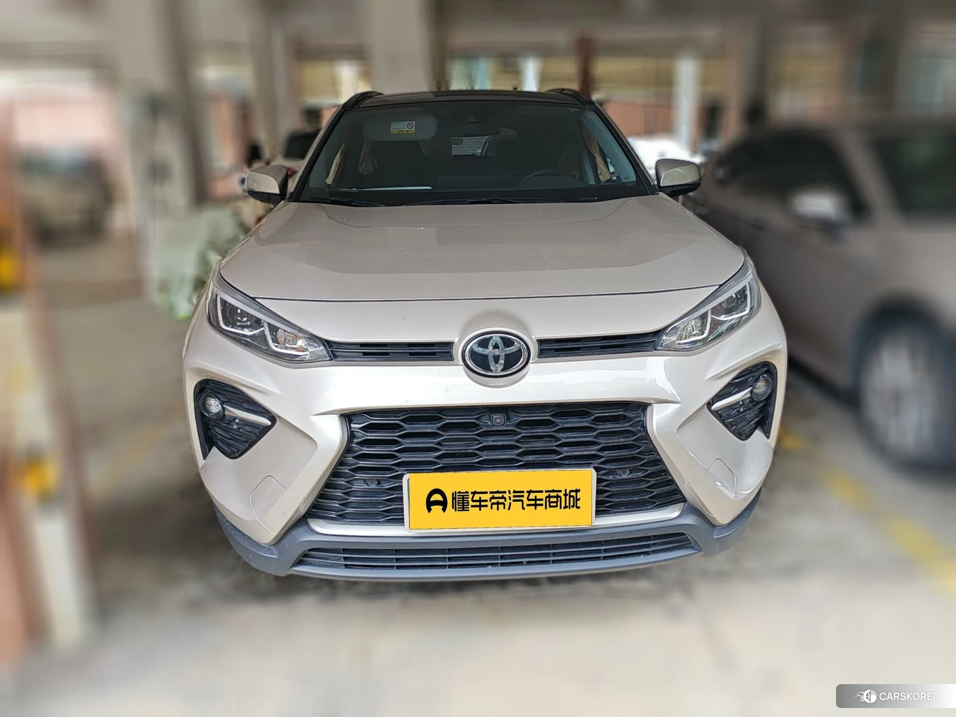 Toyota Wildlander 2023 Темно-серый из Китая, фото 5
