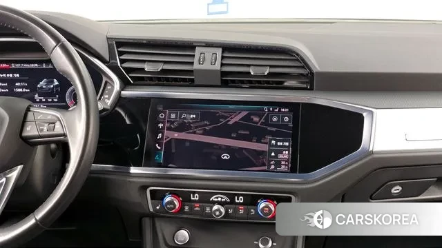 Audi Q3 (F3) 2020 Черный из Кореи, фото 5